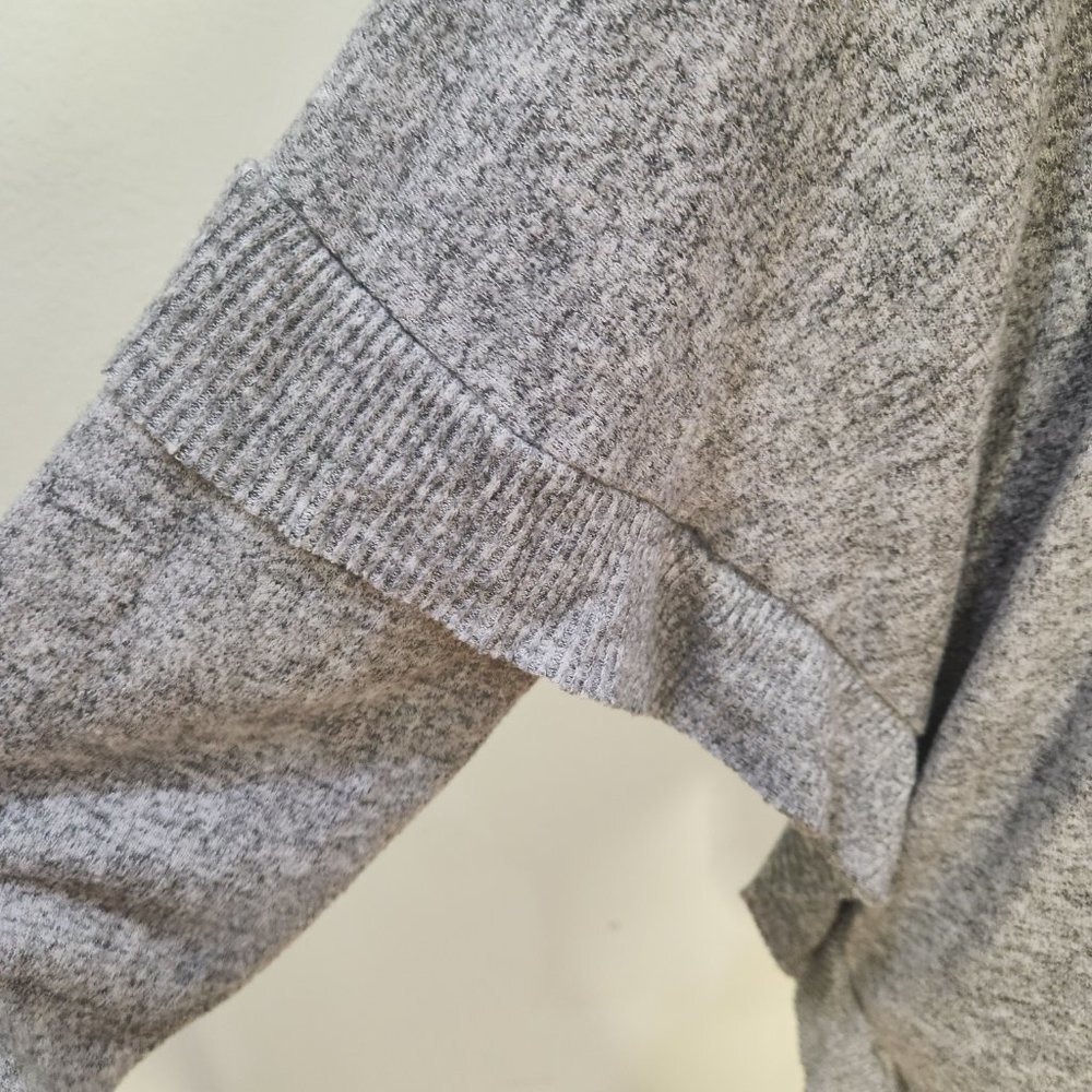 NWOT Postmark by Anthropologie Gray Lassen Cowl Neck Sweater - Picture 8 of 9